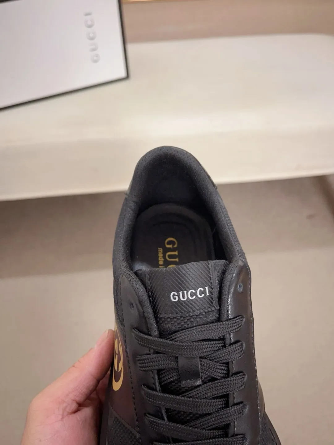 Men's men's shoes💰 462💰🇮🇹🇮🇹GUCCI🔍🔍new models are on sale at the same time at the counter. The uppers🇮🇹 are made of top-grain cowhide imported from Italy. Fully imported genuine leather lining 💪💪, completely 1⃣️ to 1⃣️ replica 🇮🇹💪💪, ⚠ sole: original sole provided by the original factory, exclusive movable molded sole super comfortable, ⚠ original factory follow-up, 🔍🔍 high quality, you can go in and out of the counter at will, welcome to compare⚠. Code number:38-44